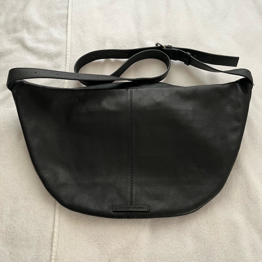 Lucky Brand Black Leather Sling/Crossbody Bag - Picture 2 of 9